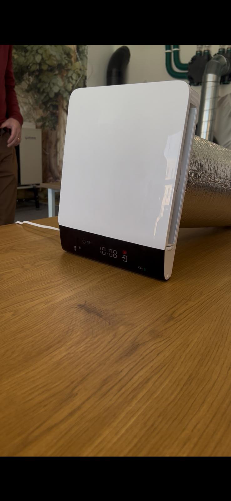 Heat Recovery Unit BLAUBERG FRESHPOINT 200-E PRO 90m³/h