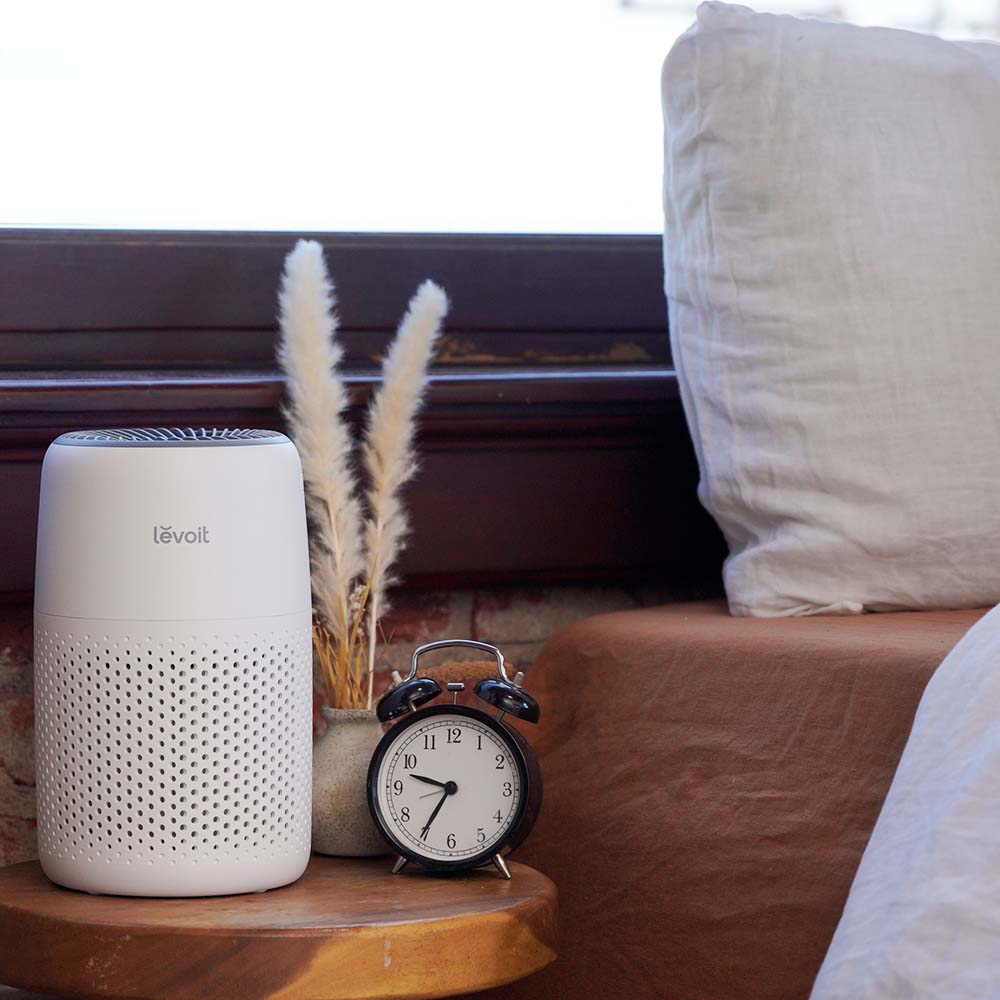 Purificator de aer Levoit Core Mini, Filtru 3 in 1 True HEPA, Panou Comanda Touch Screen, Alb - OVIX - Găsești soluții de încălzire, răcire și ventilare, toate integrate și controlabile dintr-o singură platformă.
